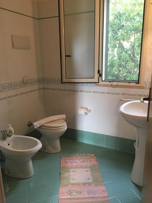Villa Nadia Con Splendida Vista Mare กัสเตลลัมมาเร เดล โกลโฟ ภายนอก รูปภาพ